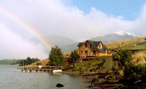 Гостиница Lodge de Montaña Lago Monreal  Койайке